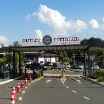 Outlet Premium